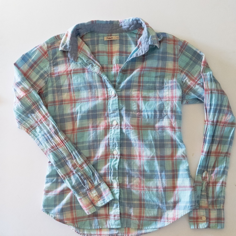 Faherty Womens Button Up